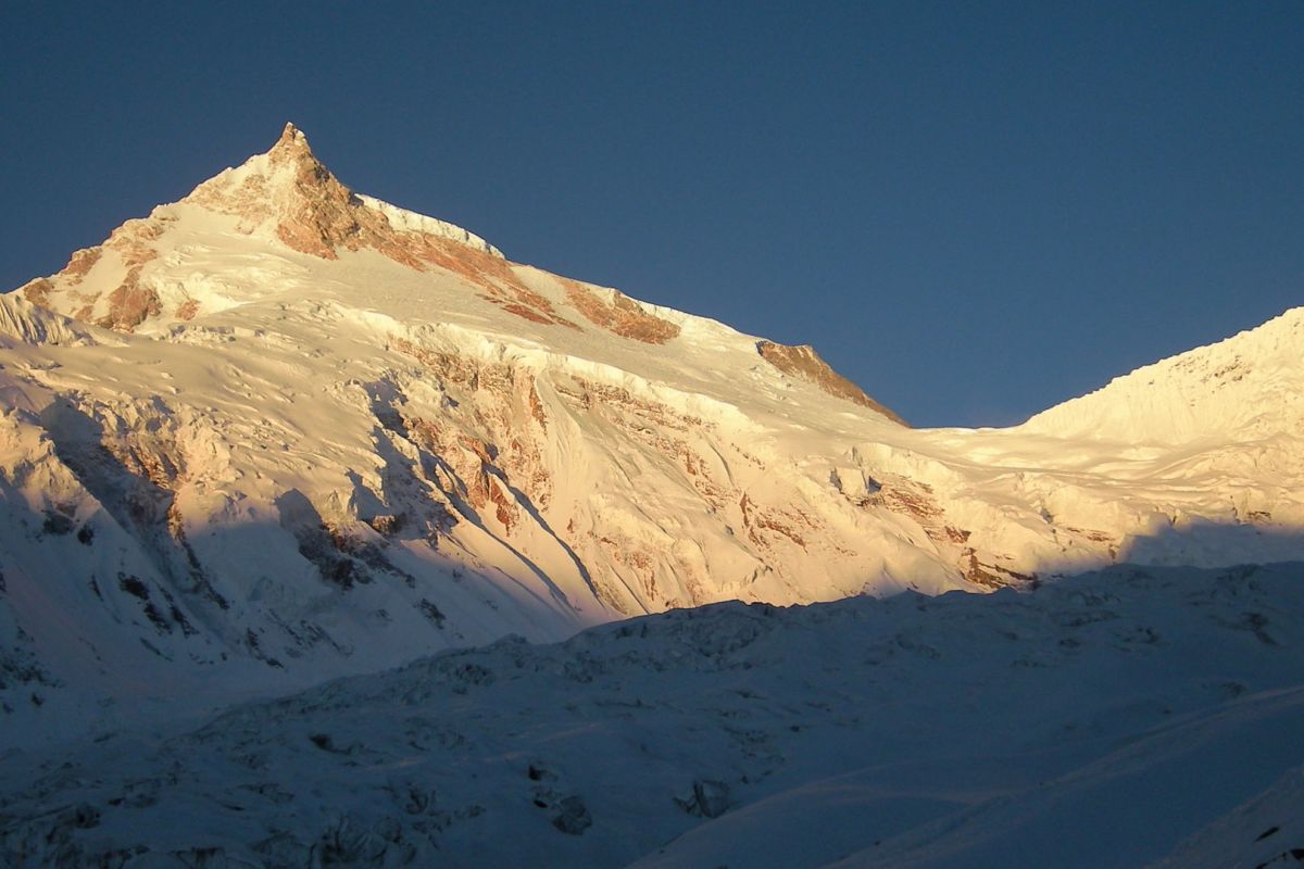 Manaslu peak expedition
